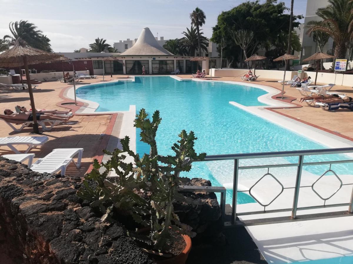 apartamento LUCA 05 PLAYA ROCA Costa Teguise Esterno foto