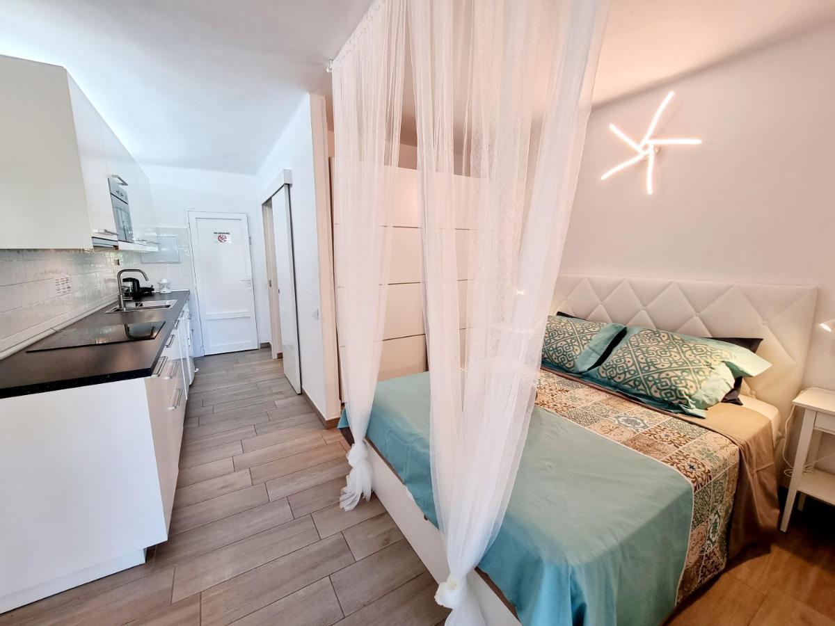 apartamento LUCA 05 PLAYA ROCA Costa Teguise Esterno foto