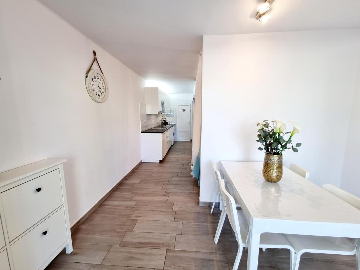 apartamento LUCA 05 PLAYA ROCA Costa Teguise Esterno foto